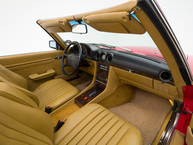 1989 Mercedes-Benz 560SL WPBBA48DXKA103846 Studio